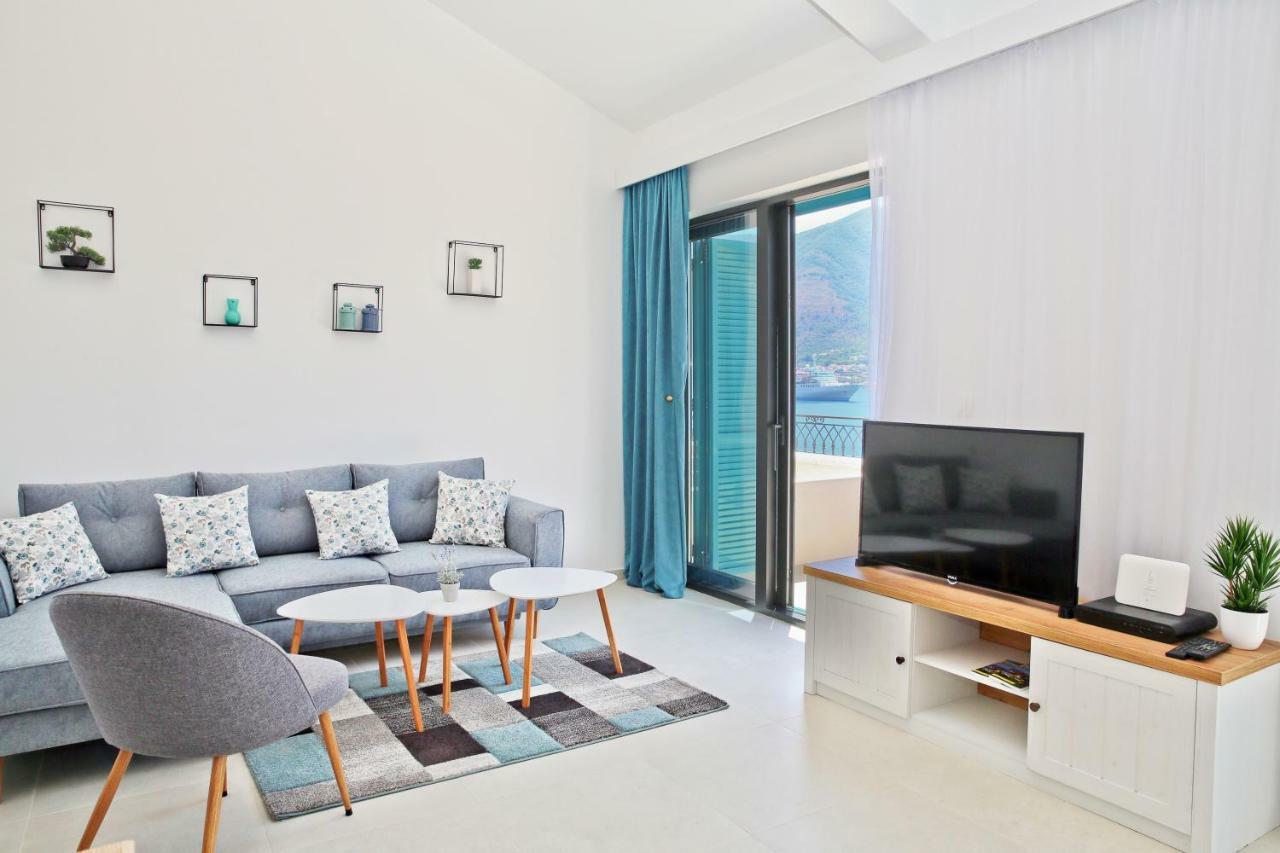 Apartments Boka Blue Dobrota Kotor Zewnętrze zdjęcie